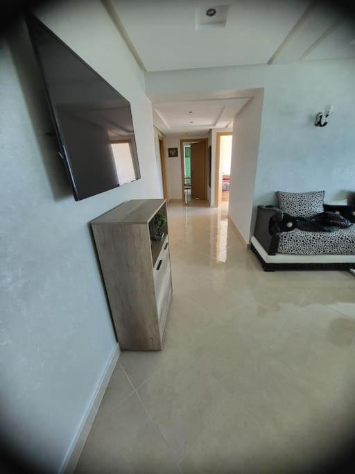 Rare Appartement De Vacances Tangier Exterior photo