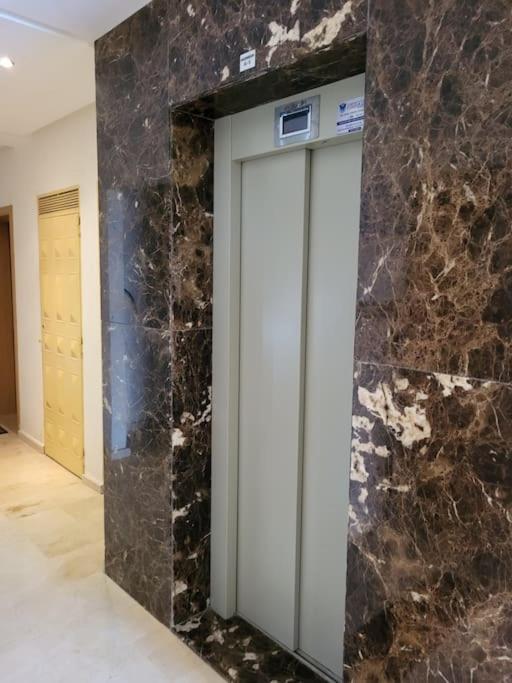 Rare Appartement De Vacances Tangier Exterior photo